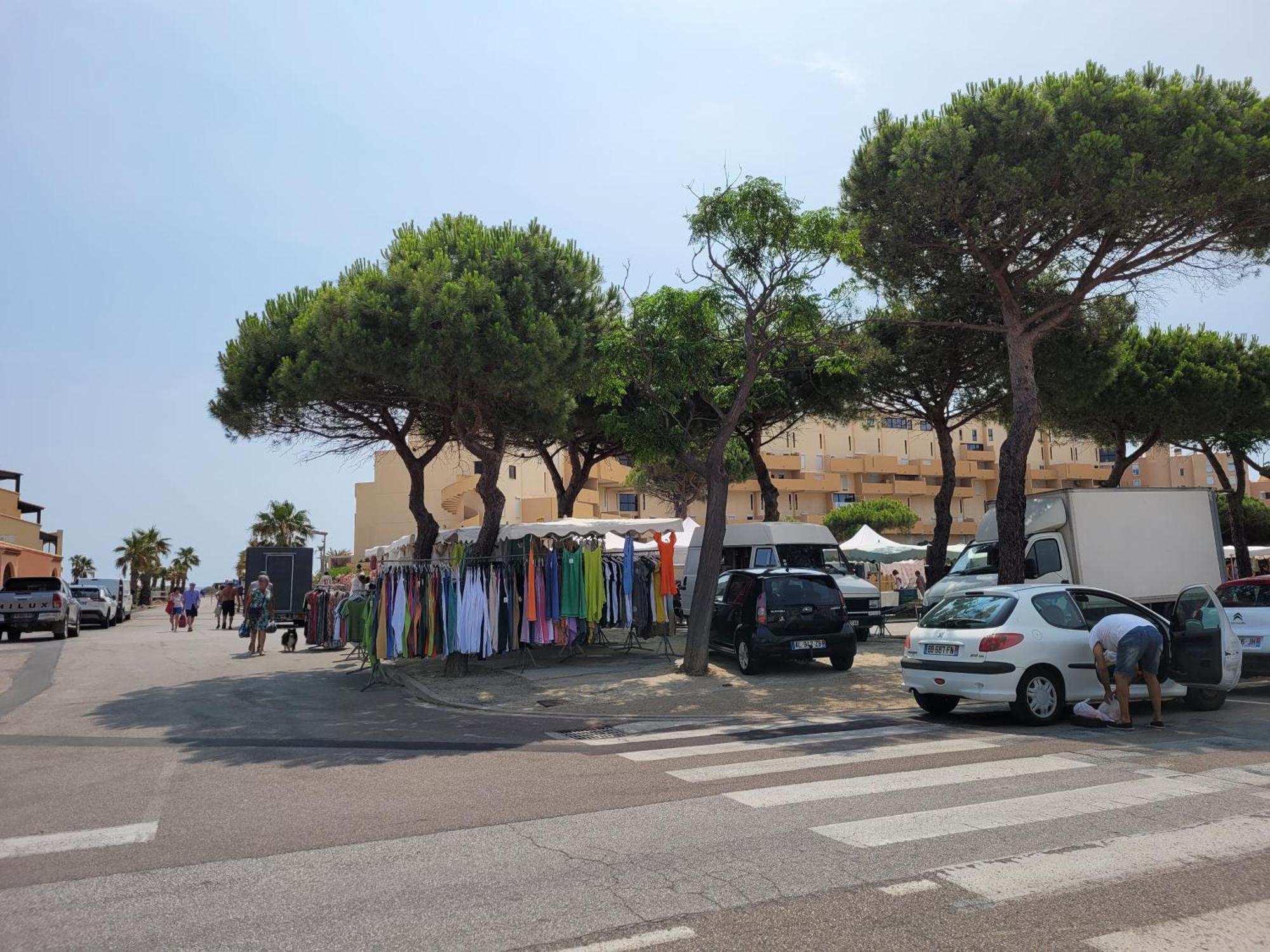Apartment T3 Vue Epoustouflante Proche Parking Wi-fi Gratuit *